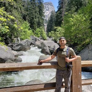 Meet your Posher, Chris